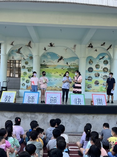 漾新聞|我們也有師鐸獎！援中國小校長爭取外部資源自創獎項 獲獎教師樂透！