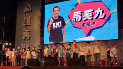 漾新聞|柯志恩首場造勢大會 漢子燕子兔子合體營造勝選氣勢