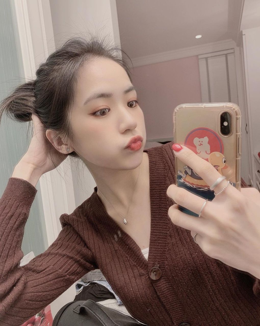網友私心大推薦的仙女空姐「比比」不只仙還帶點俏皮可愛感：不准妳當仙女只准當我的女神