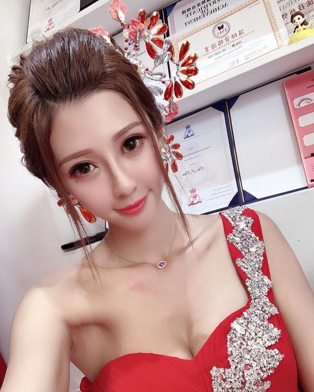 <div>公認最正的侍女「Candy&糖糖」天菜級顏值：讓人愛上就回不去了</div>