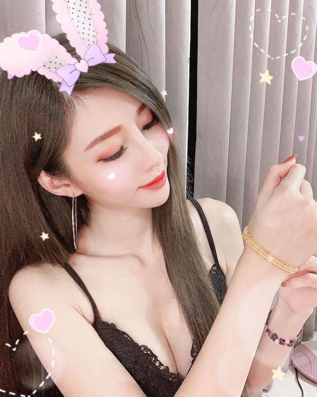 <div>公認最正的侍女「Candy&糖糖」天菜級顏值：讓人愛上就回不去了</div>