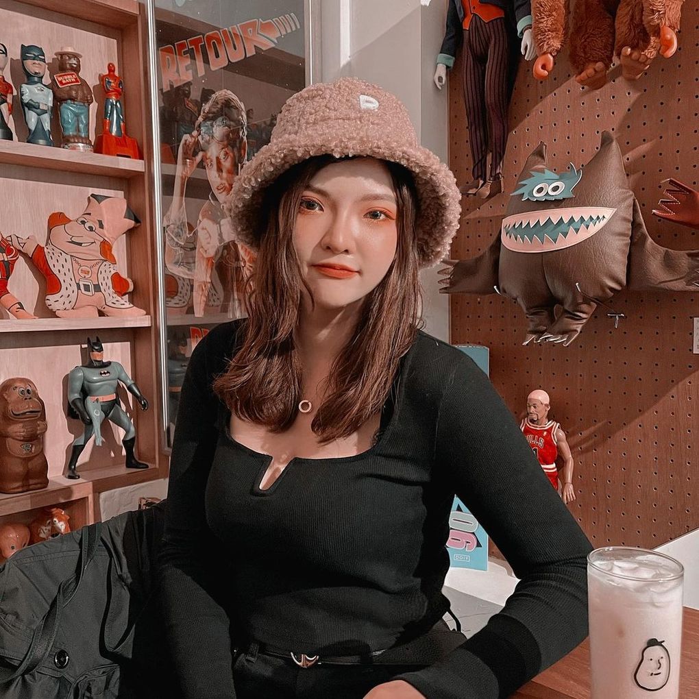爆乳正妹「Finnie Yang」根本就是洋娃娃！立體的歐美五官直接美瘋大家：根本人生勝利組