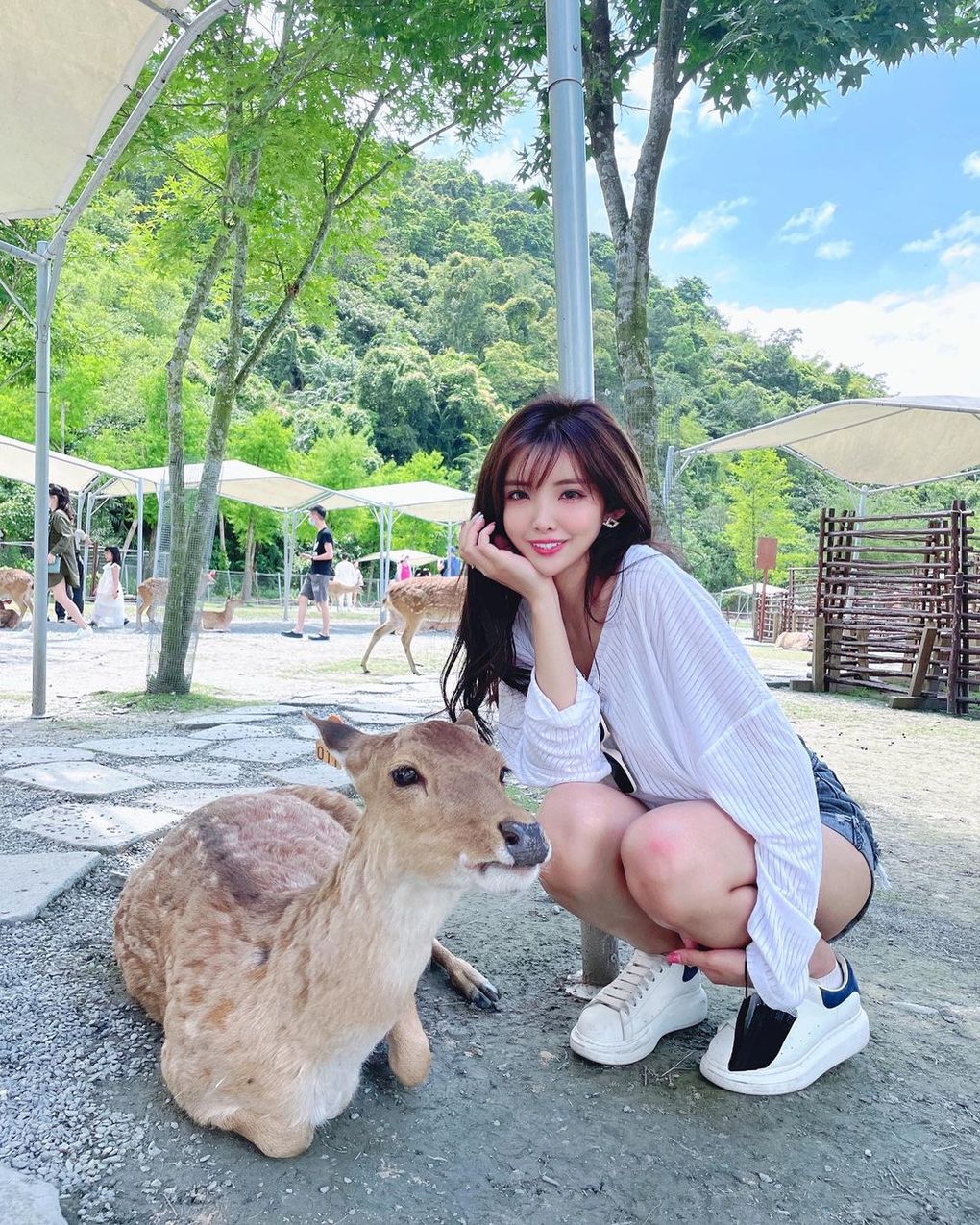 甜美笑容搭載蘋果肌「Kimi」清新妹子大眼無敵迷人：網友跪求IG帳號