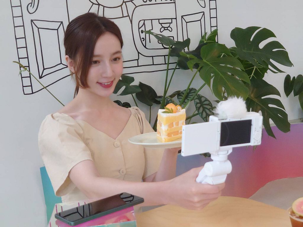 輕巧型 Vlog 相機 Sony ZV-1F 登台隨手輕鬆拍　