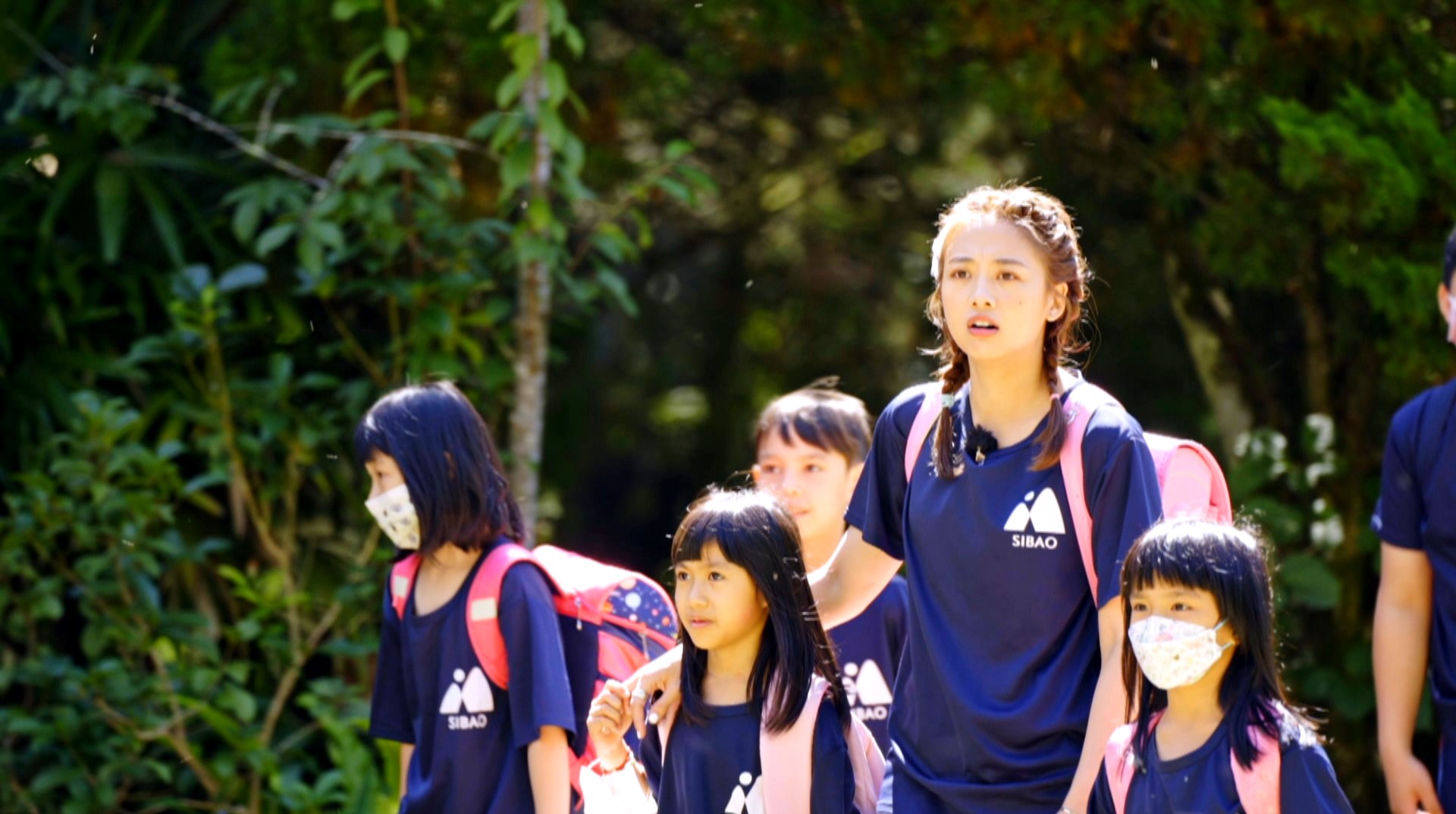 吳映潔重回小學三年！同學秒抓她弱點　頭皮發麻「秒變臉」
