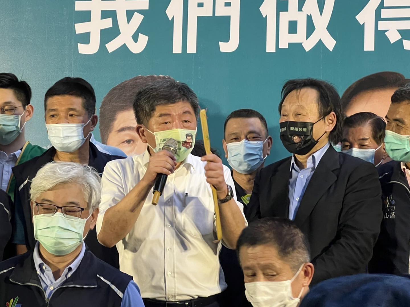 王世堅否認票投黃珊珊 痛批王浩宇「回去當你的太監」