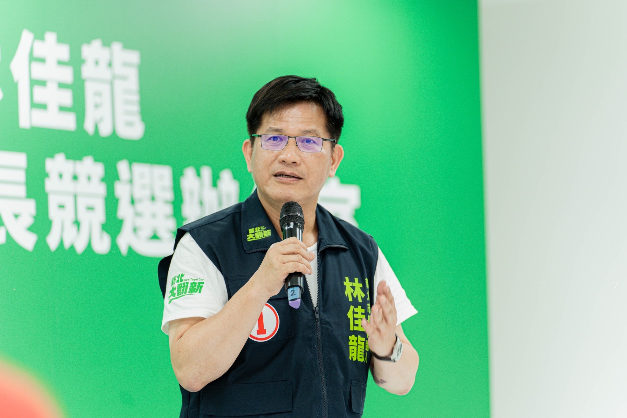林佳龍承諾選贏做滿四年 酸侯友宜有「半年市長」問題
