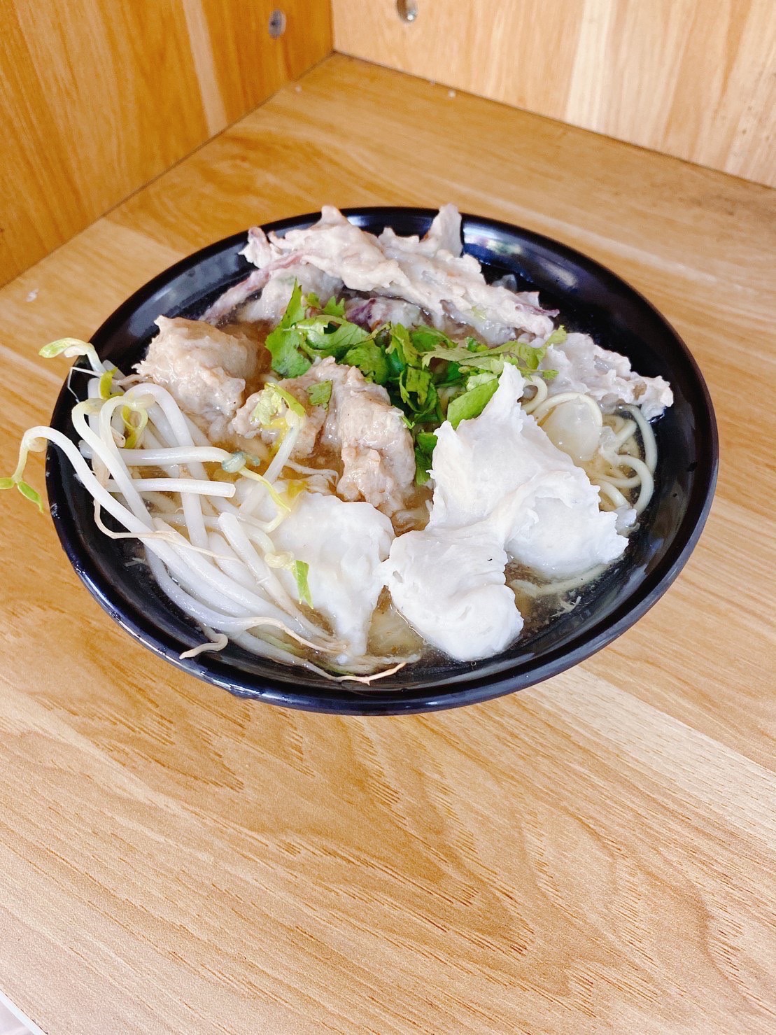 車行老闆斜槓「做焿湯」手工製肉焿、清甜湯底　食客大讚：超好吃