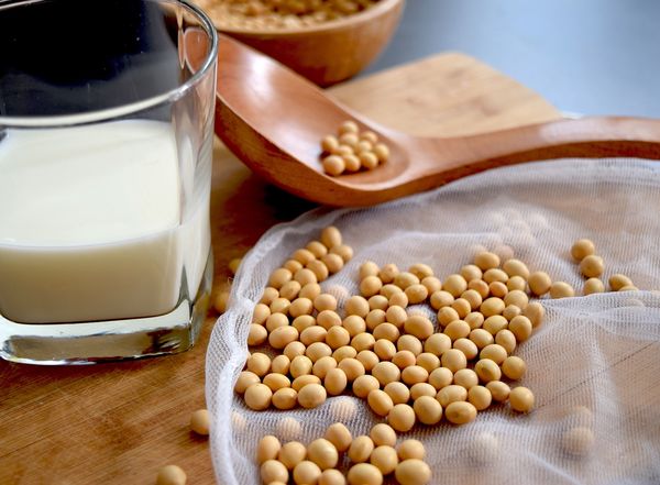 雌激素過或不及都要注意！婦科醫：誤食誤用應停用並追蹤