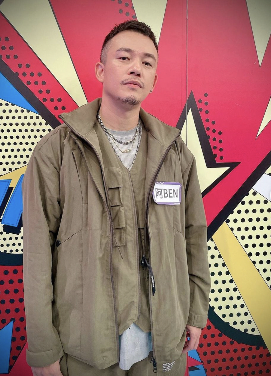 阿Ben凌晨右側肋骨、右胸突劇烈疼痛　徐小可急帶尪掛急診