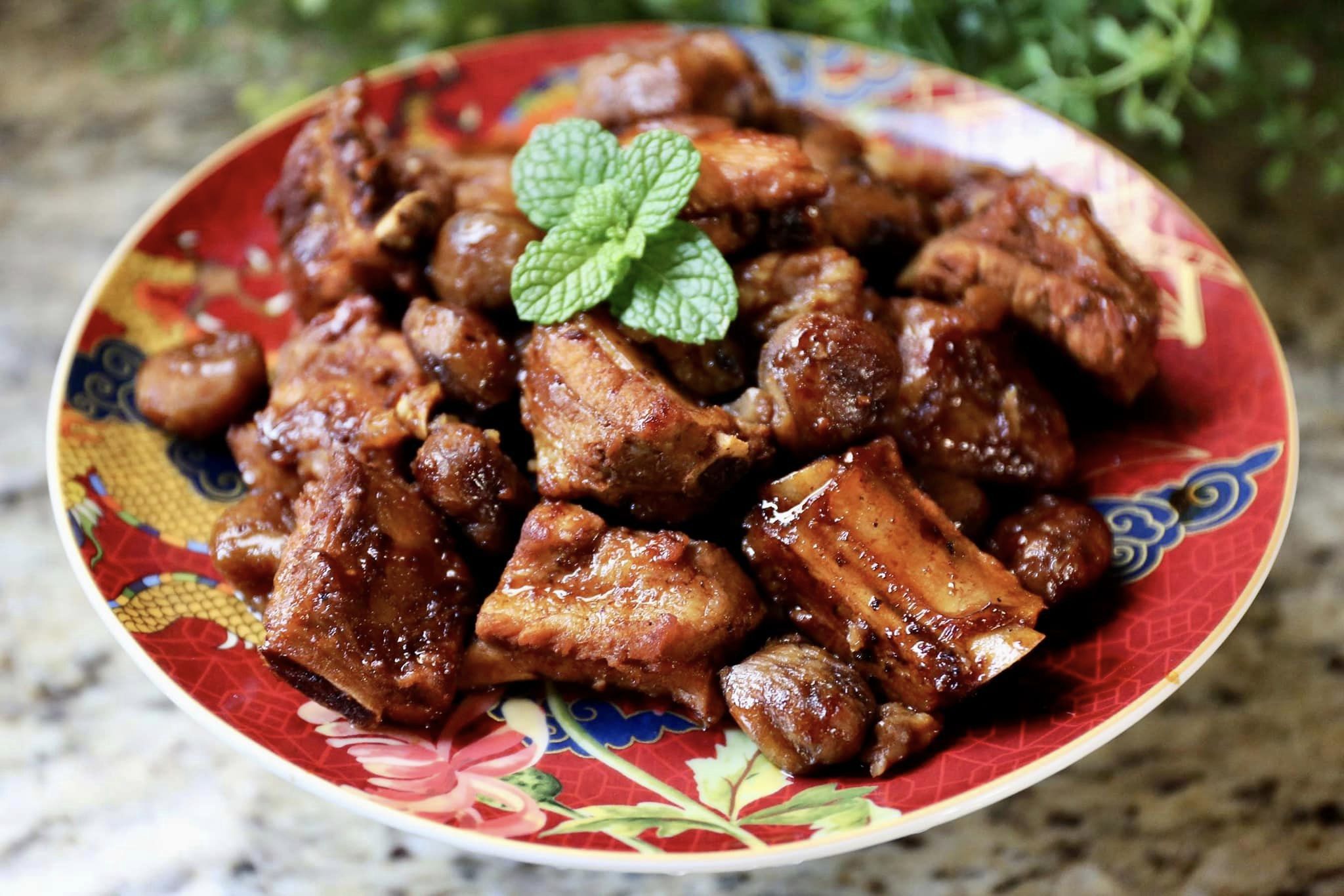 秋冬就是饞栗子：板栗燒排骨