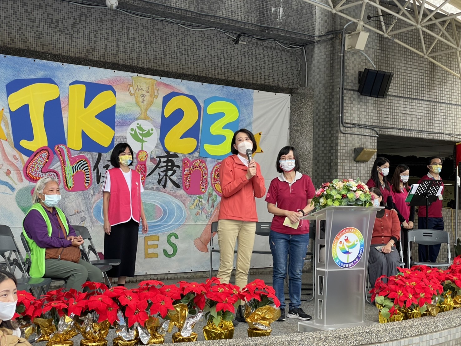 猛轟民進黨黑道治國爭議 王鴻薇接恐嚇電話報警處理
