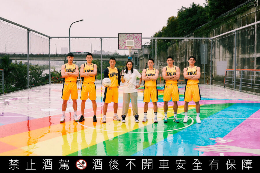 南港打卡新地標！頂級干邑品牌球場改造彩繪 怎麼拍都美