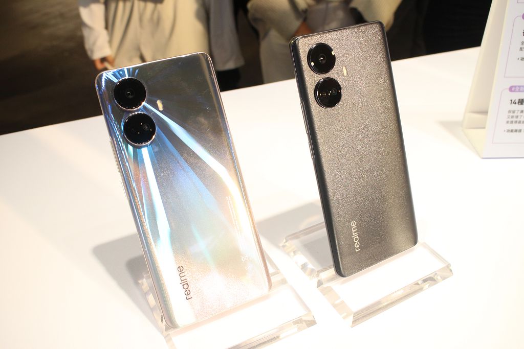 一億畫素 realme 10 Pro、同價位首款曲面螢幕 realme 10 Pro+ 正式在台發表