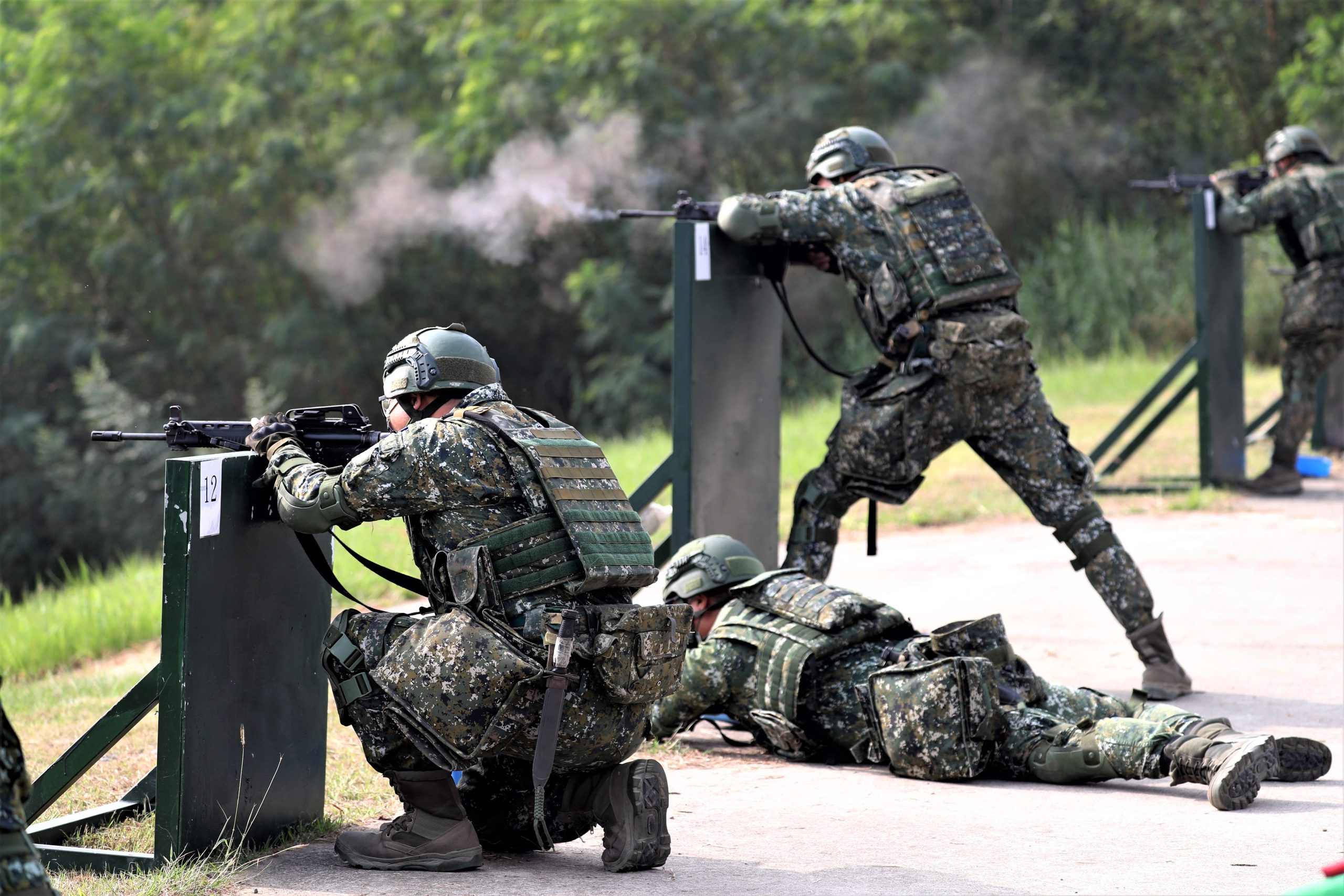 陸軍234旅戰力鑑測 聯合兵種實兵實彈操演