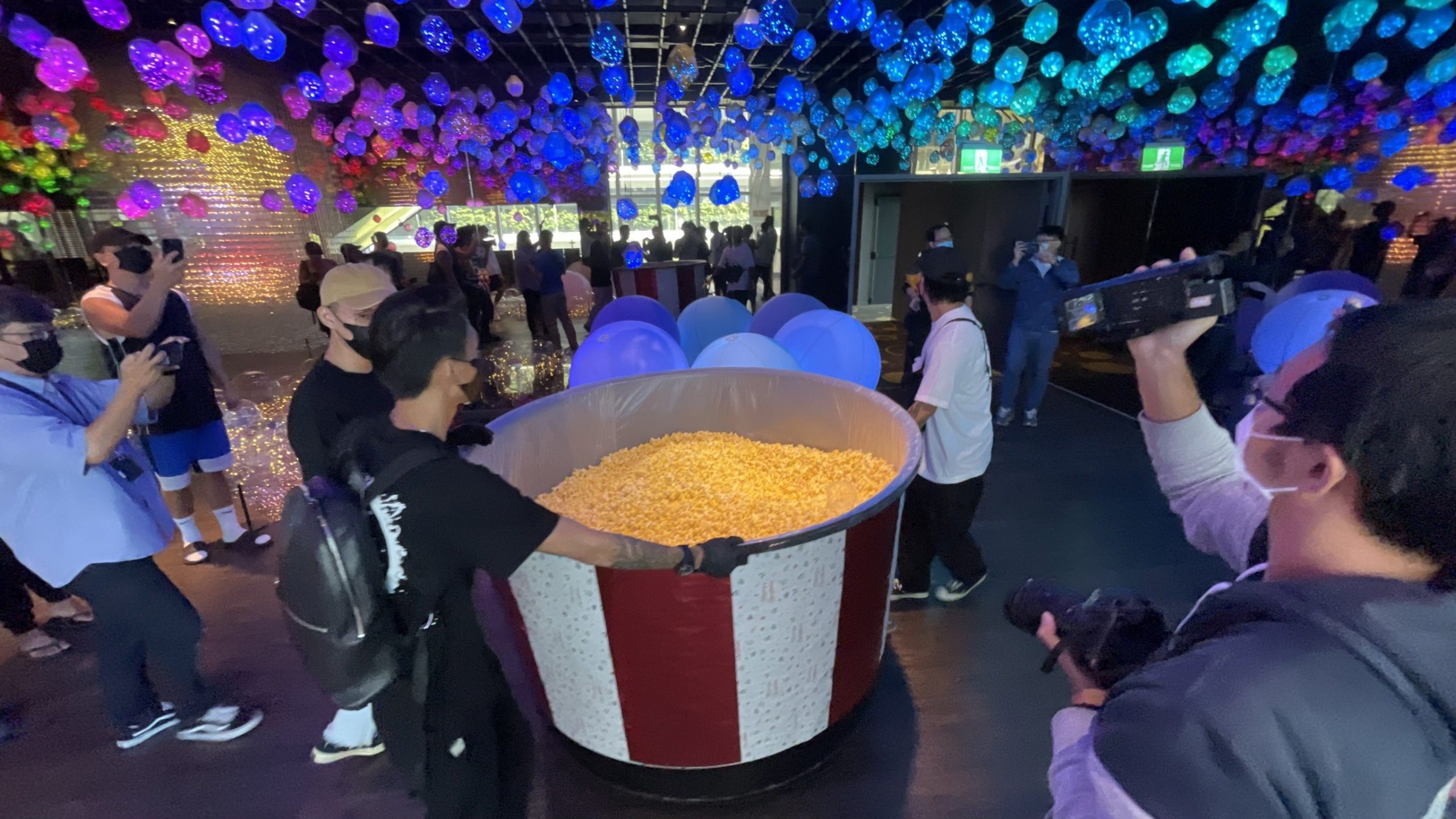 影/嘉樂時代影城開幕 電影票+50元自備容器爆米花裝到滿
