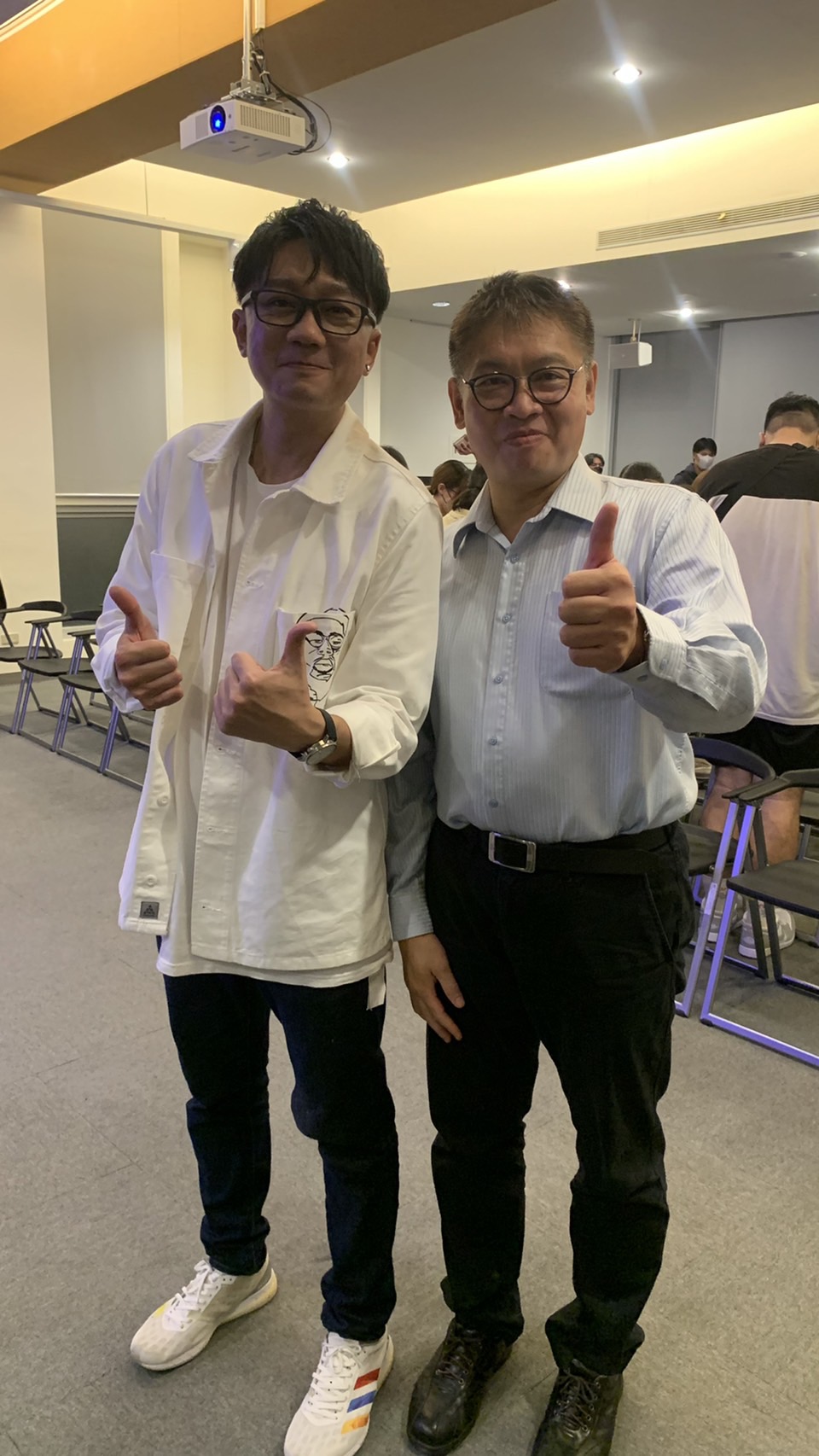 實踐大學會計系邀金鐘得主開講！舉辦「我就是爛」主題演講 探索Z世代的迷惘
