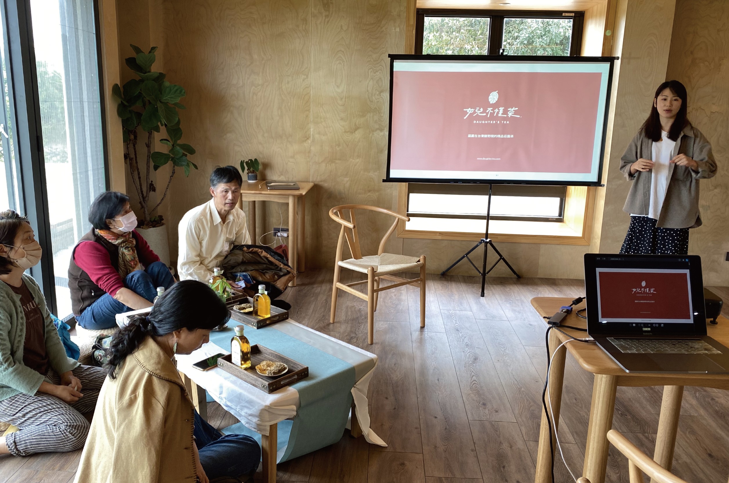 「taiwan朗」地域Micro-OMO神助攻！經濟部數位共好計畫輔導雙東小微企業成果斐然，六個月成功帶動7千多萬業績！