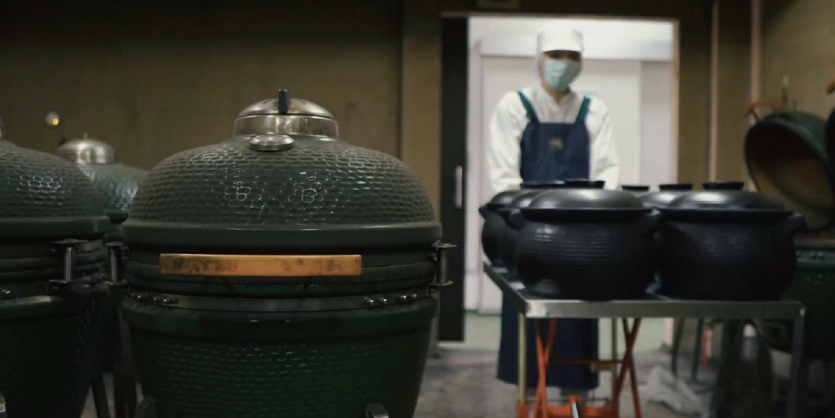 30年傳統市場雞肉批發商創新傳承，台灣本土品牌【春陽雞匠】首創科技滴雞精，讓您喝更的安心