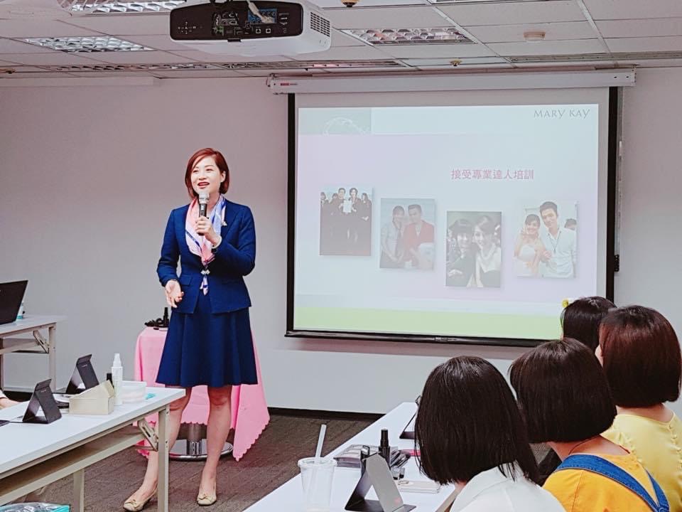 年薪百萬不是夢 公職護理師轉行拚銷售的成功心法