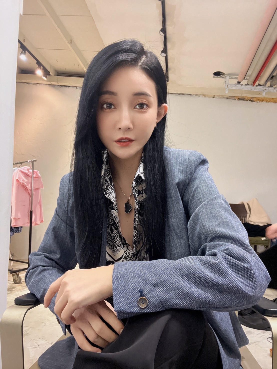 《哲學文化包涵不同角度看法領域的發展》