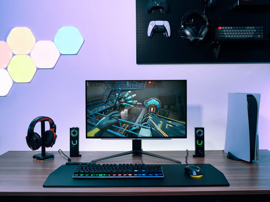 超快速 240Hz、0.03ms 　LG 電子發表 UltraGear 系列「超高曲率」800R OLED 電競螢幕