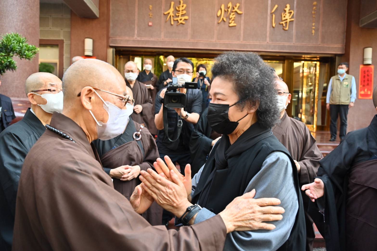 星雲大師圓寂 賴清德、陳菊及縣市首長至佛光山弔唁