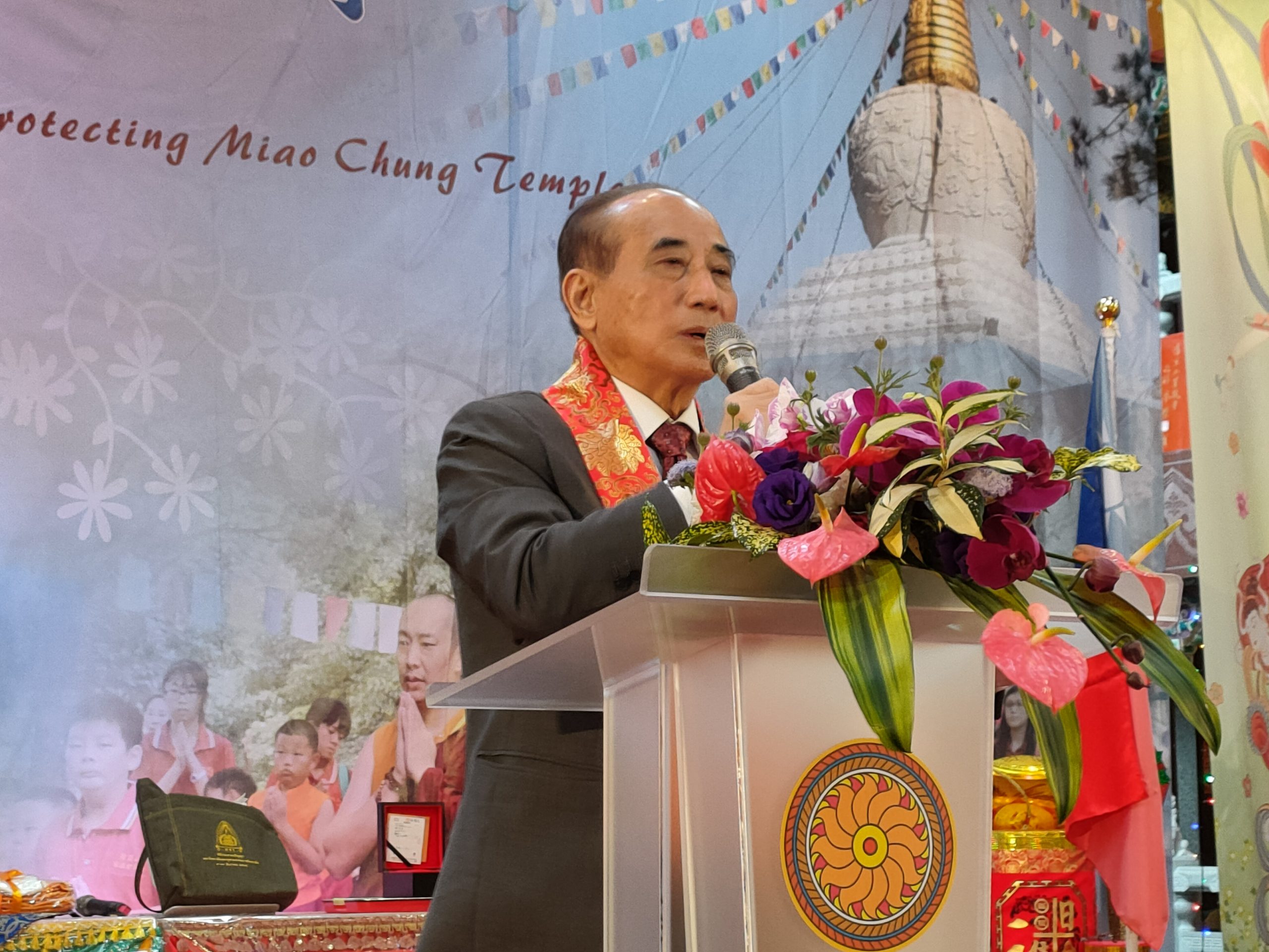 妙崇寺住持宏安長老尼獲頒泰國摩訶朱拉隆功大學榮譽博士學位