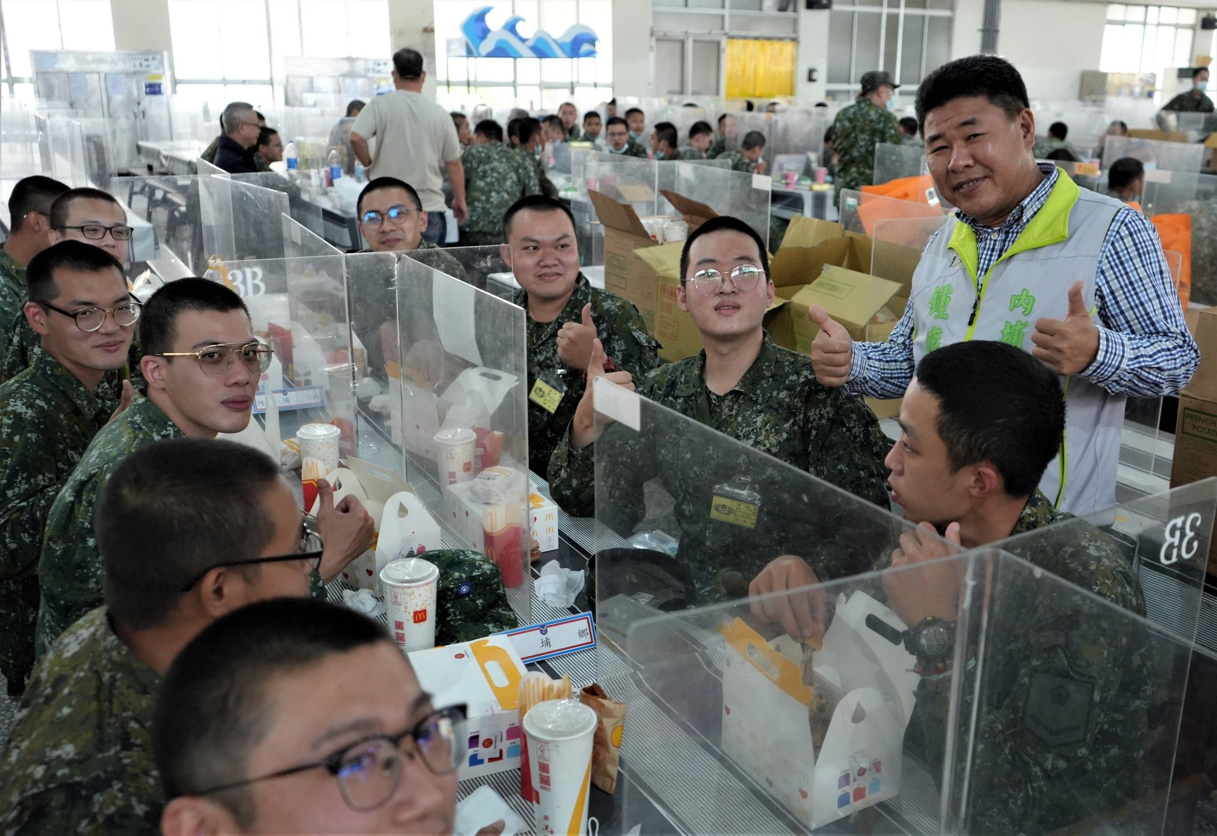 屏東縣鄉、鎮首長聯合探視步兵117旅軍事訓練役男