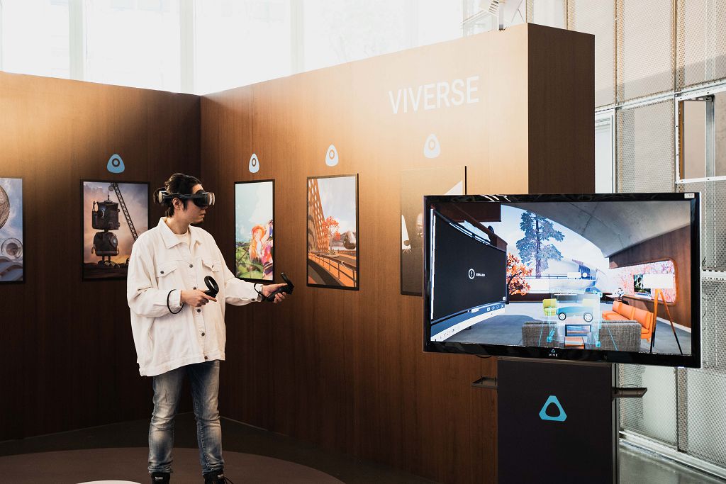 HTC 首款 XR 裝置 VIVE XR Elite 確定二月下旬上市