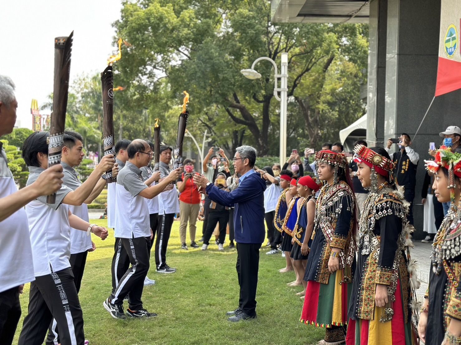 全國原住民運動會在臺北 屏東縣代表隊授旗