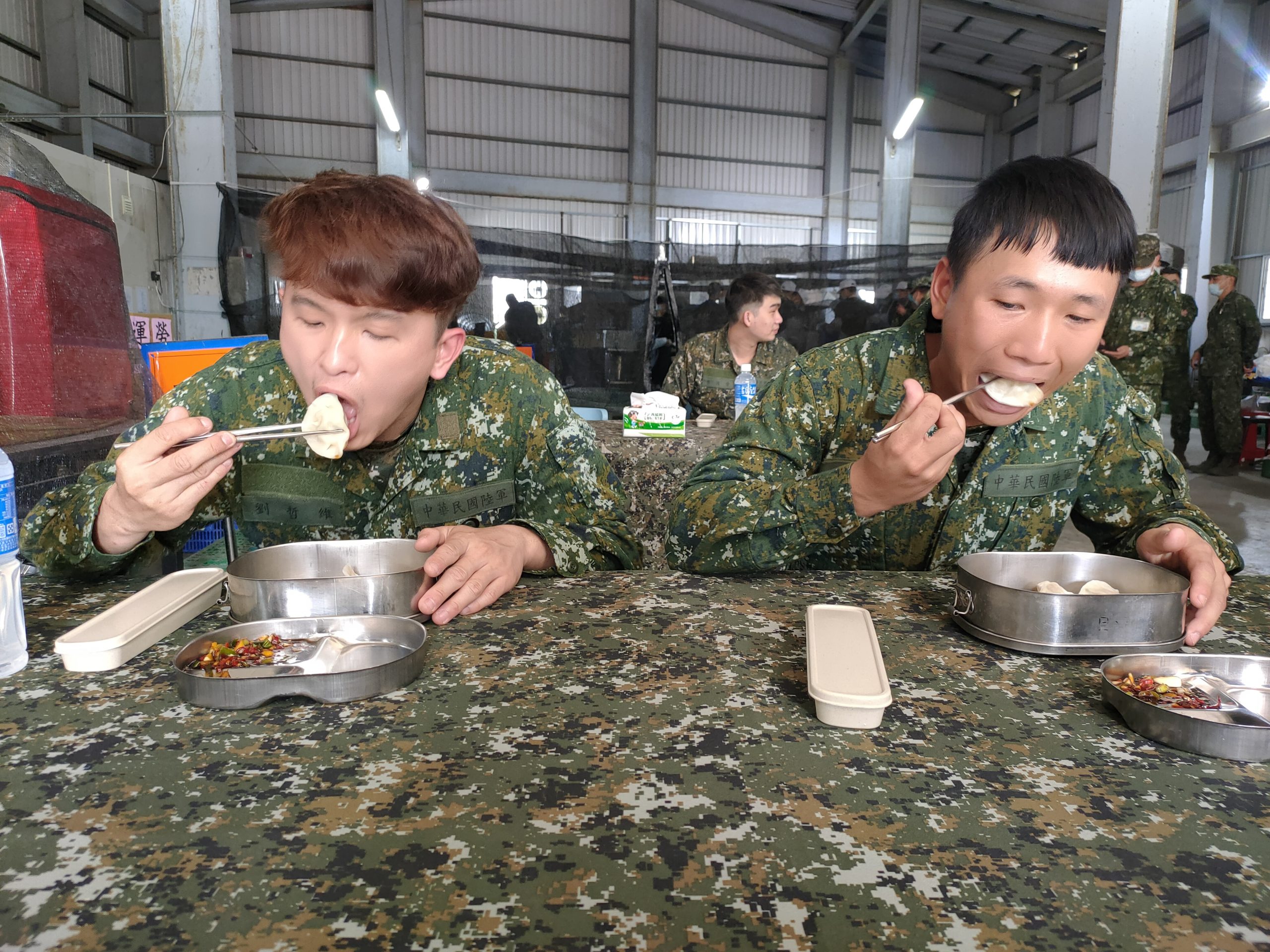屏東知名企業水餃慰勞教召部隊 「餃」出敬軍愛國的滋味