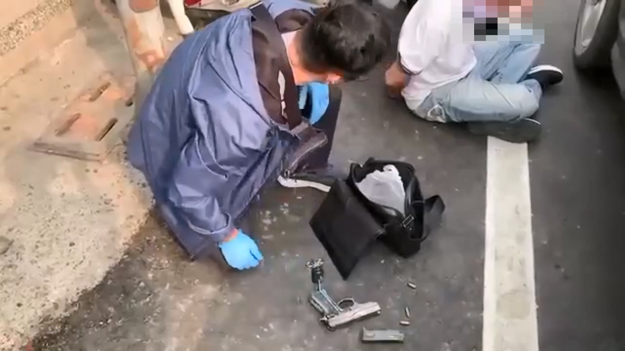 前科累累通緝犯跑路8年栽在鳳山警起出槍毒