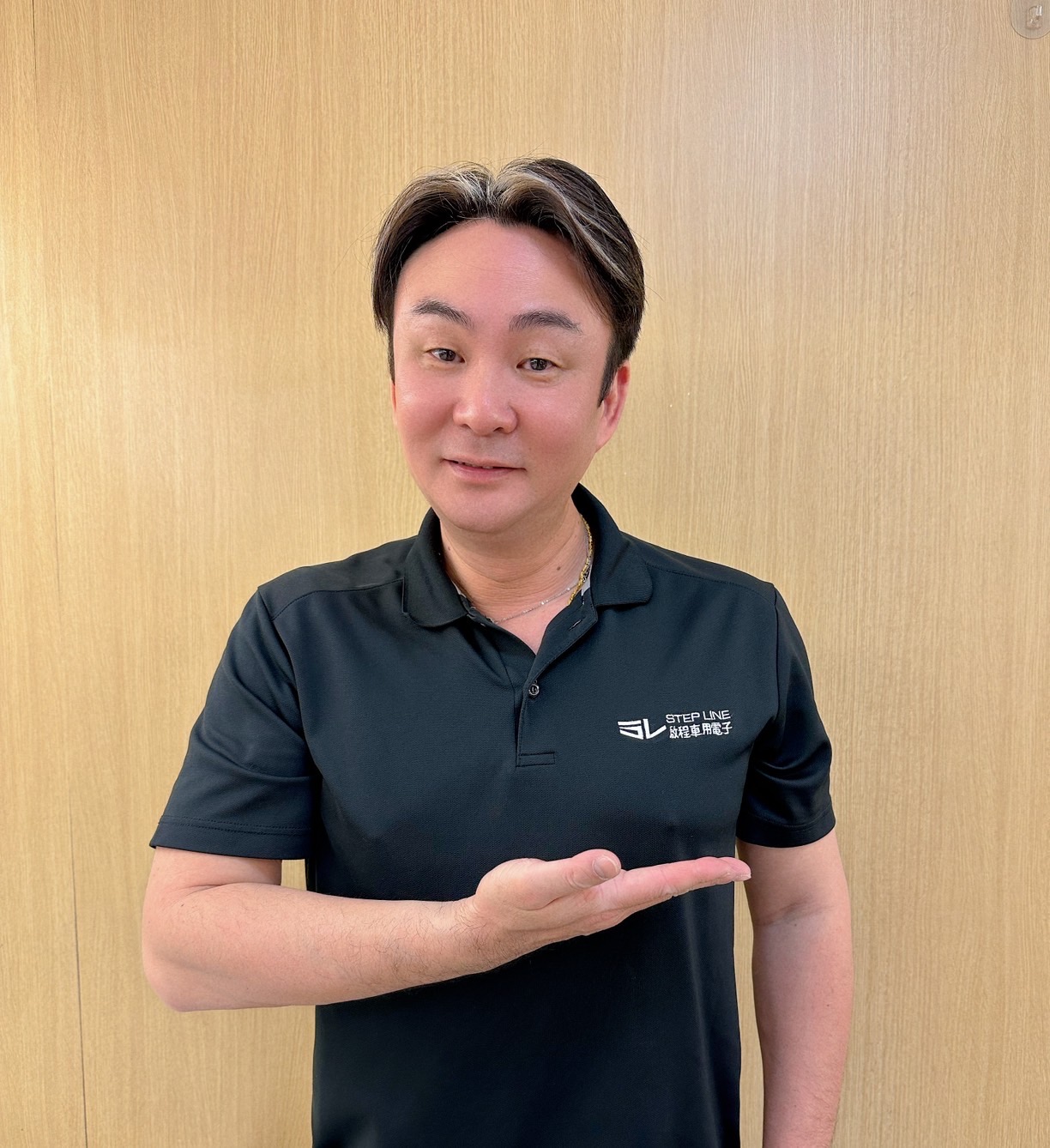超狂！男星副業開第5家分店　「高中同學」姚元浩到場支持