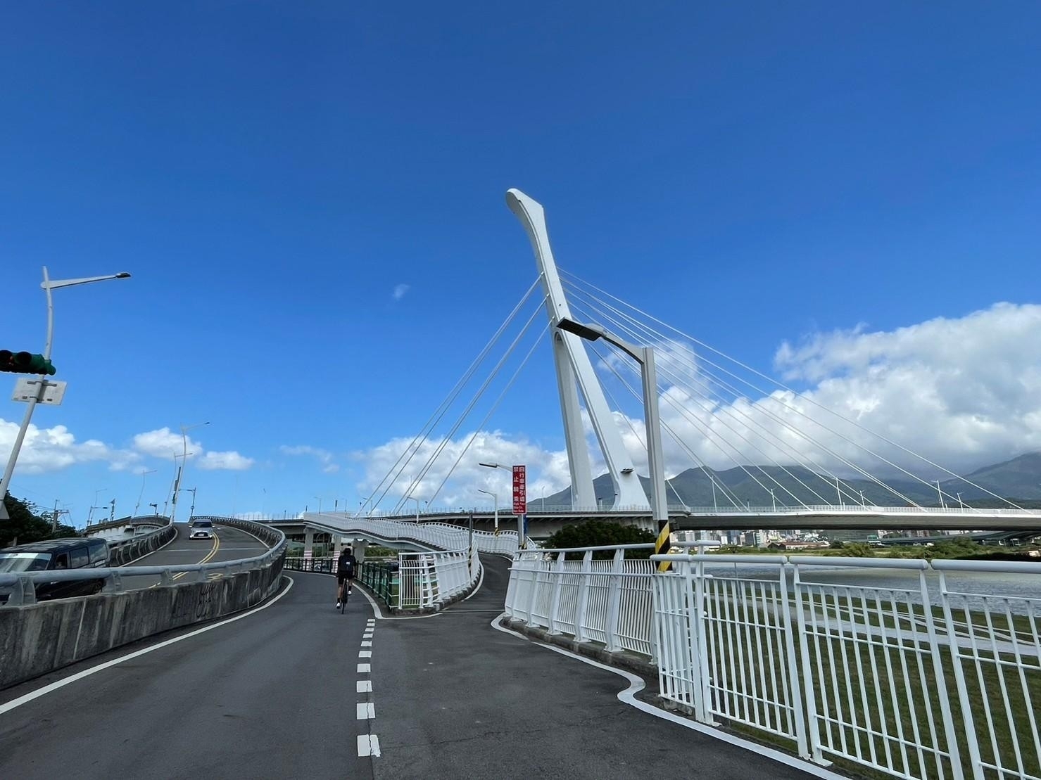 雙北城市馬拉松將開跑！進入元宇宙打造「榮耀參賽證NFT」還能兌換限量商品