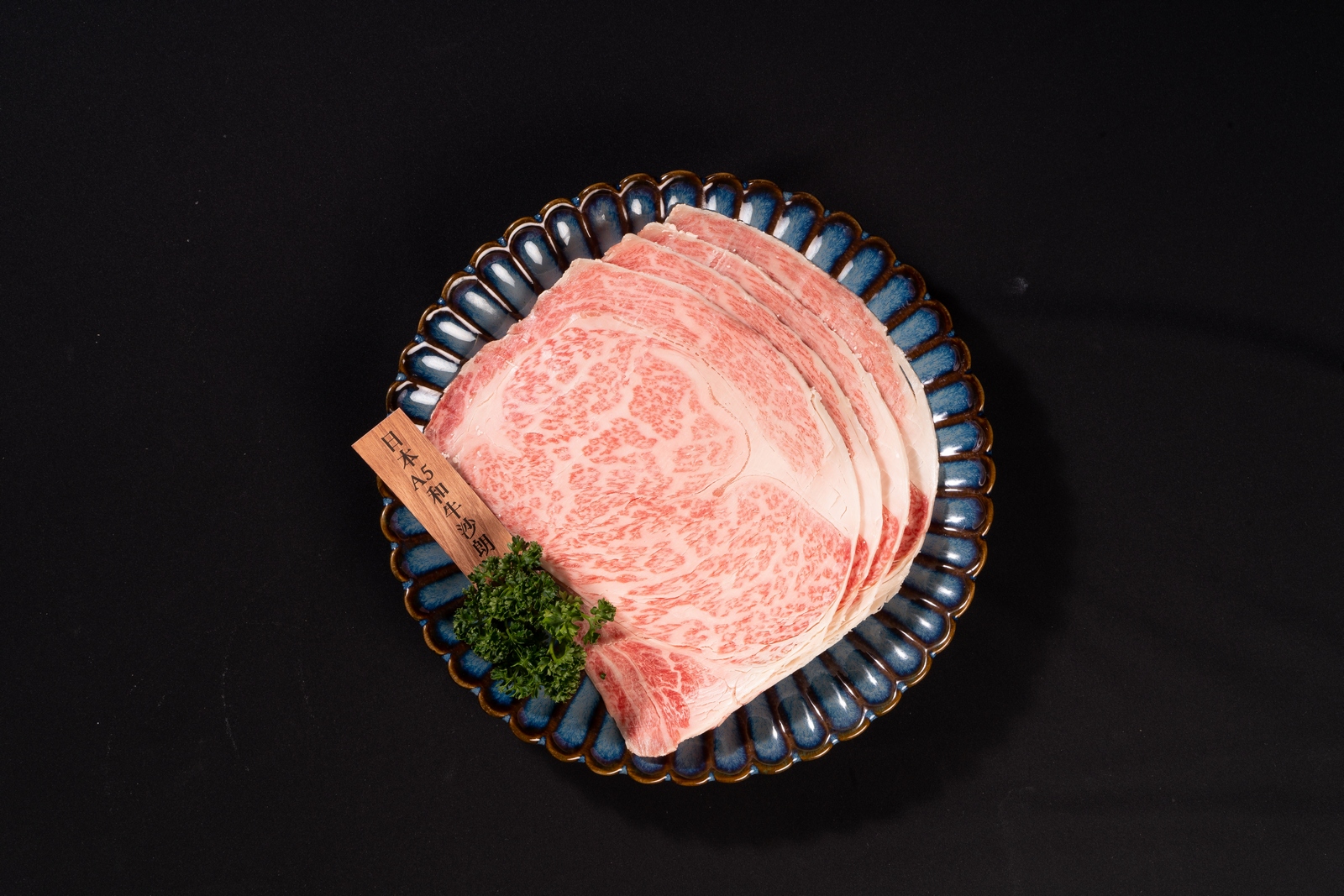 南投巧克力名店也吃得到日式火鍋！在地友善耕作野菜、鳳眼果及活體龍蝦、和牛通通都有