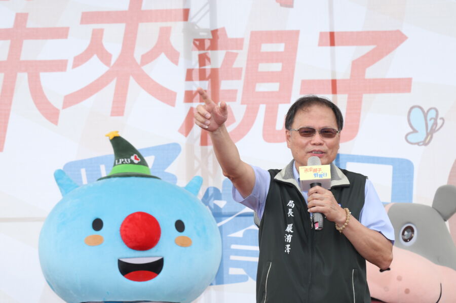 全台最盛大未來親子野餐日　上千組家庭草地曬幸福
