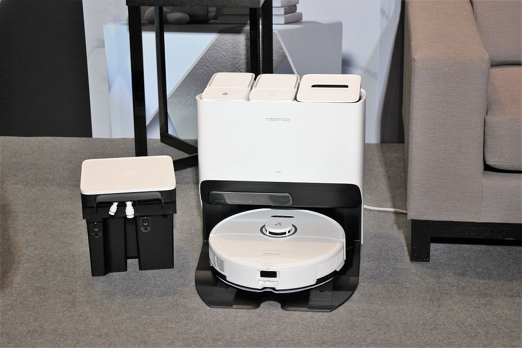 Ella 代言 Roborock 新款掃拖機器人　S8 Pro Ultra 推「10 合 1 全自動清潔座」解放雙手