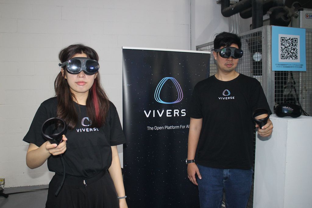 跨域合作 HTC 攜手實踐大學　為服裝設計畢業展賦能元宇宙