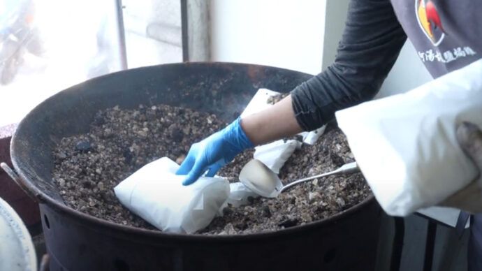 臺灣異國好料理　「鹽焗雞」獲國際二星榮譽