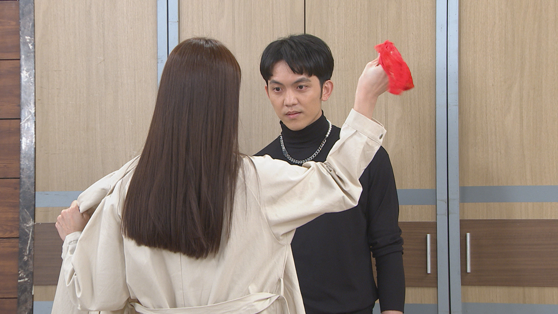郭忠祐挑戰戲劇尺度！摩鐵上演色誘賴芊合「冷汗直流」