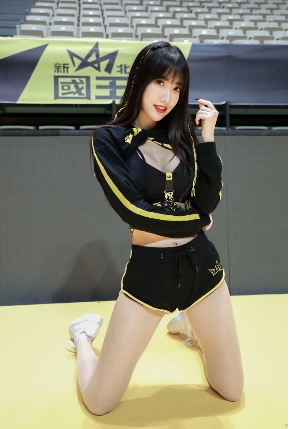 PLG啦啦隊新勢力QUEENS　舞監Roxy楊楊盼奪年度啦啦隊