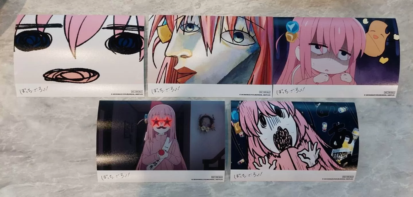 <div>《孤獨搖滾！》x MyAnimeCafe 帶來屬於夏天的Rock'n'Roll！梭哈錢包收集小孤獨顏藝寫真！</div>