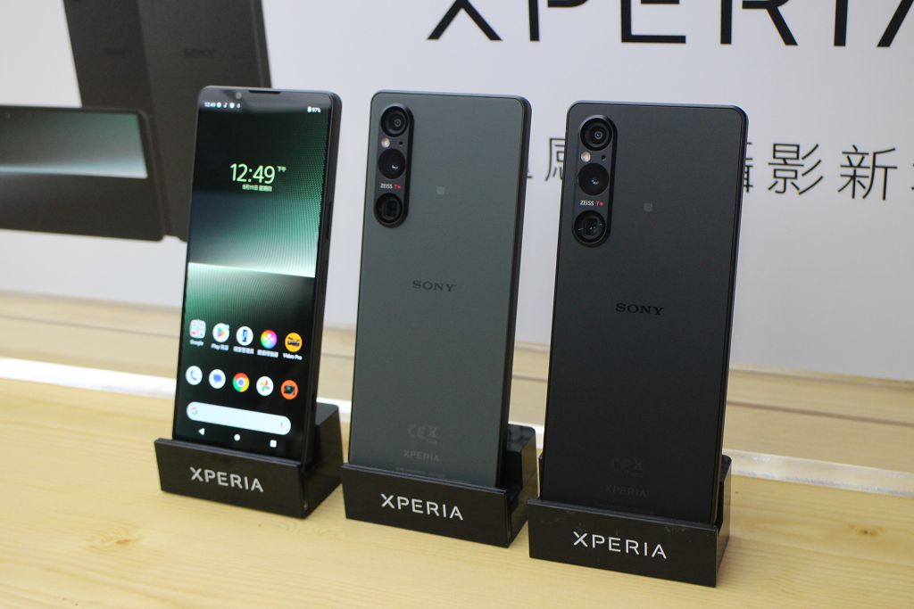 Sony 雙機攜手亮相　搭載雙層式架構 CMOS 感光元件 Xperia 1 V 與承襲輕巧、高續航特色 Xperia 10 V