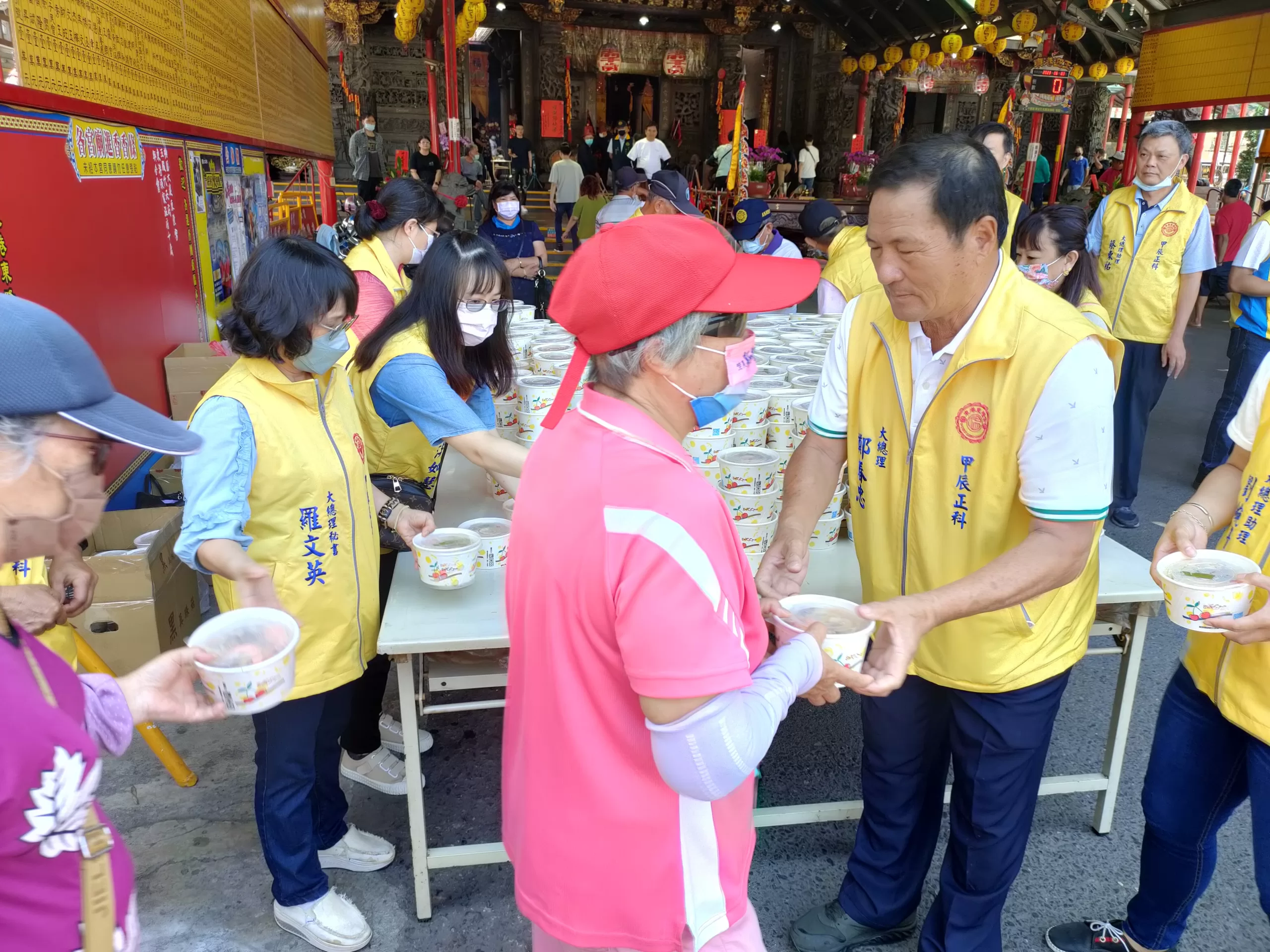 東隆宮大總理鄭春忠 捐贈水箱消防車嘉惠屏東