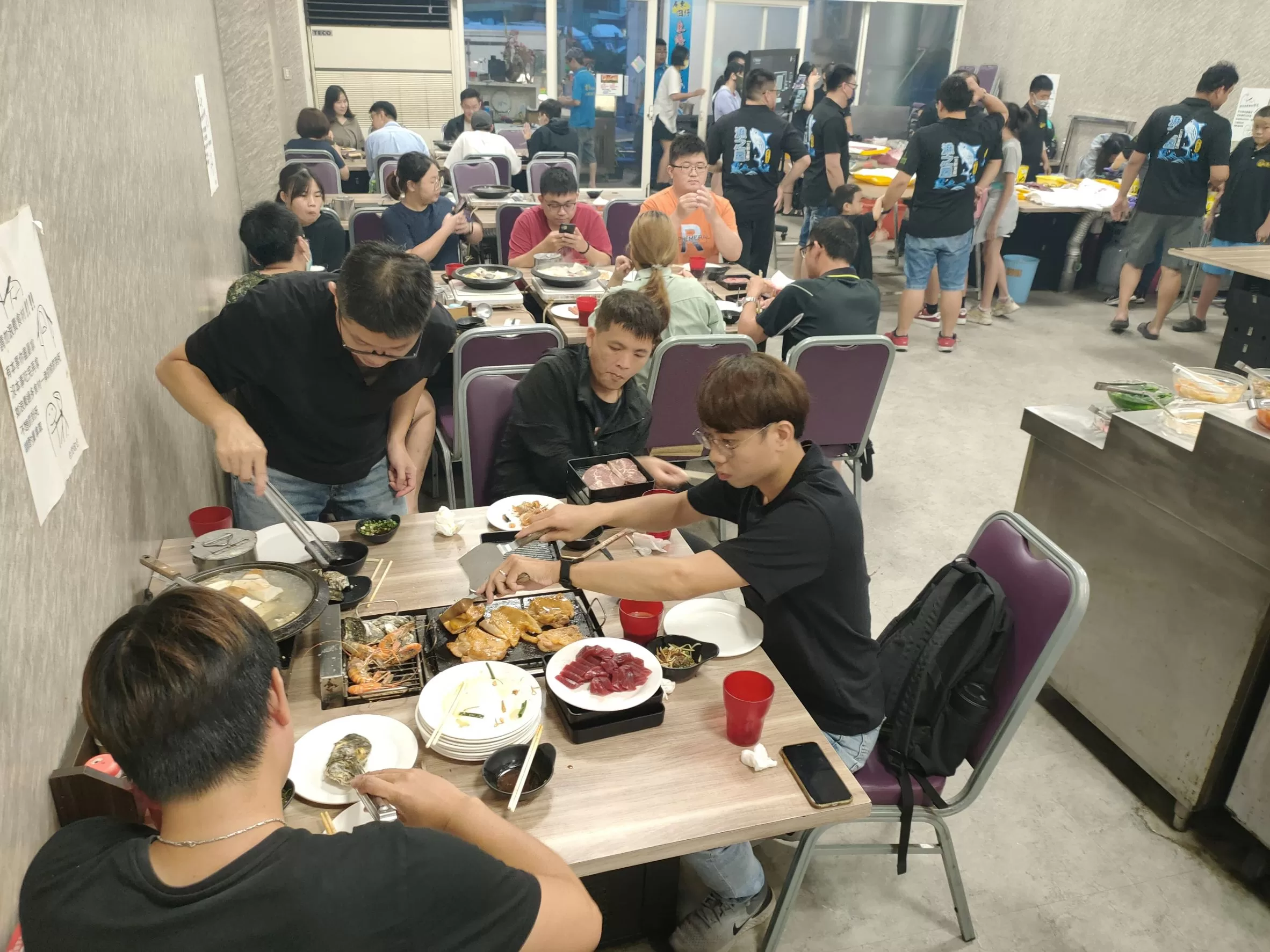 影/黒鮪魚爆量 屏東燒烤餐廳泰國蝦黒鮪魚吃到飽