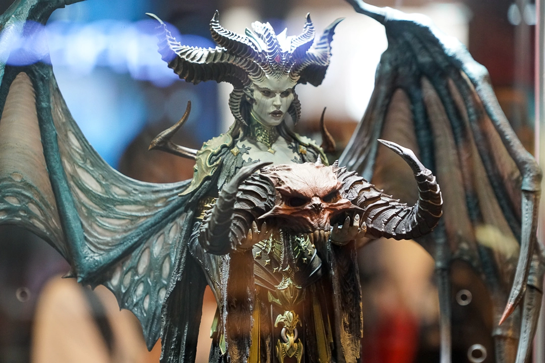 蔡依林代言《暗黑破壞神4》與遊戲總監現場共鬥惡魔，三創快閃店打造地獄之門及教堂場景