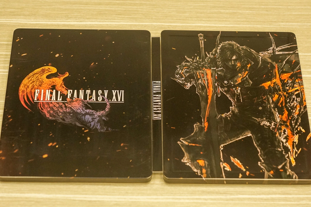 《FF16》典藏版開箱：精緻模型呈現「鳳凰vs.伊弗利特」驚天一戰