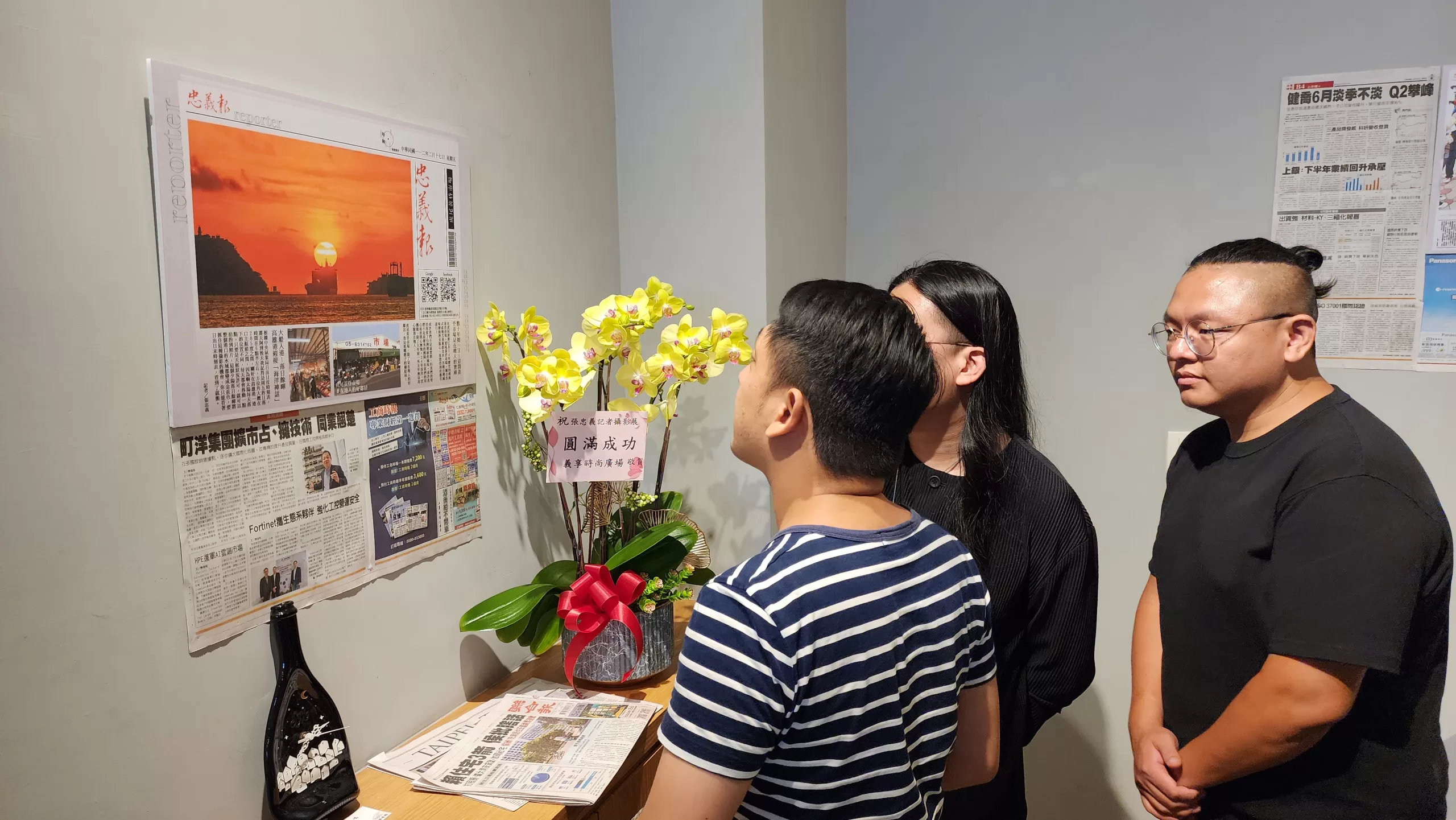 資深媒體人攝影展　結合報紙展出喚回讀者的回憶