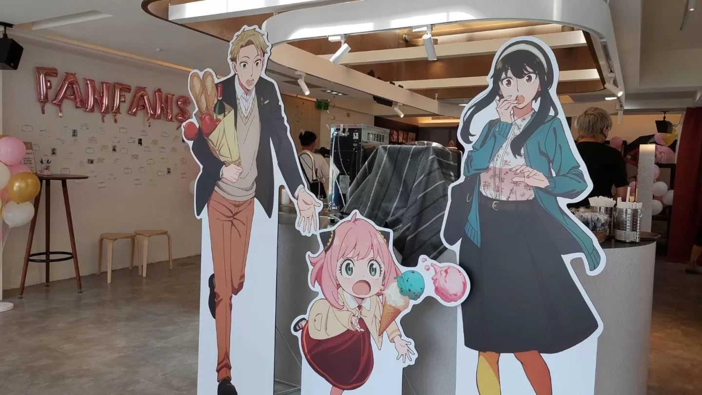 FANFANS CAFÉ 西門店新裝回歸！首波聯名《SPY×FAMILY 間諜家家酒》給你最溫馨的暑假用餐體驗
